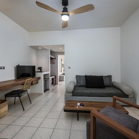 More Meni Residence & Suites Kos By Eksteriør billede